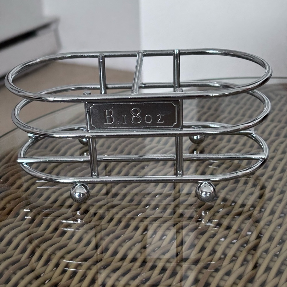 Beekman 1802 soap/lotion caddy